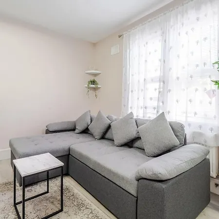 Spacious 1 Bed In Whitehall Bristol